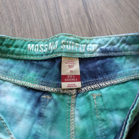 Tie Dyed Jean Shorts - Women's (Juniors) 11 - Picture 4 of 4